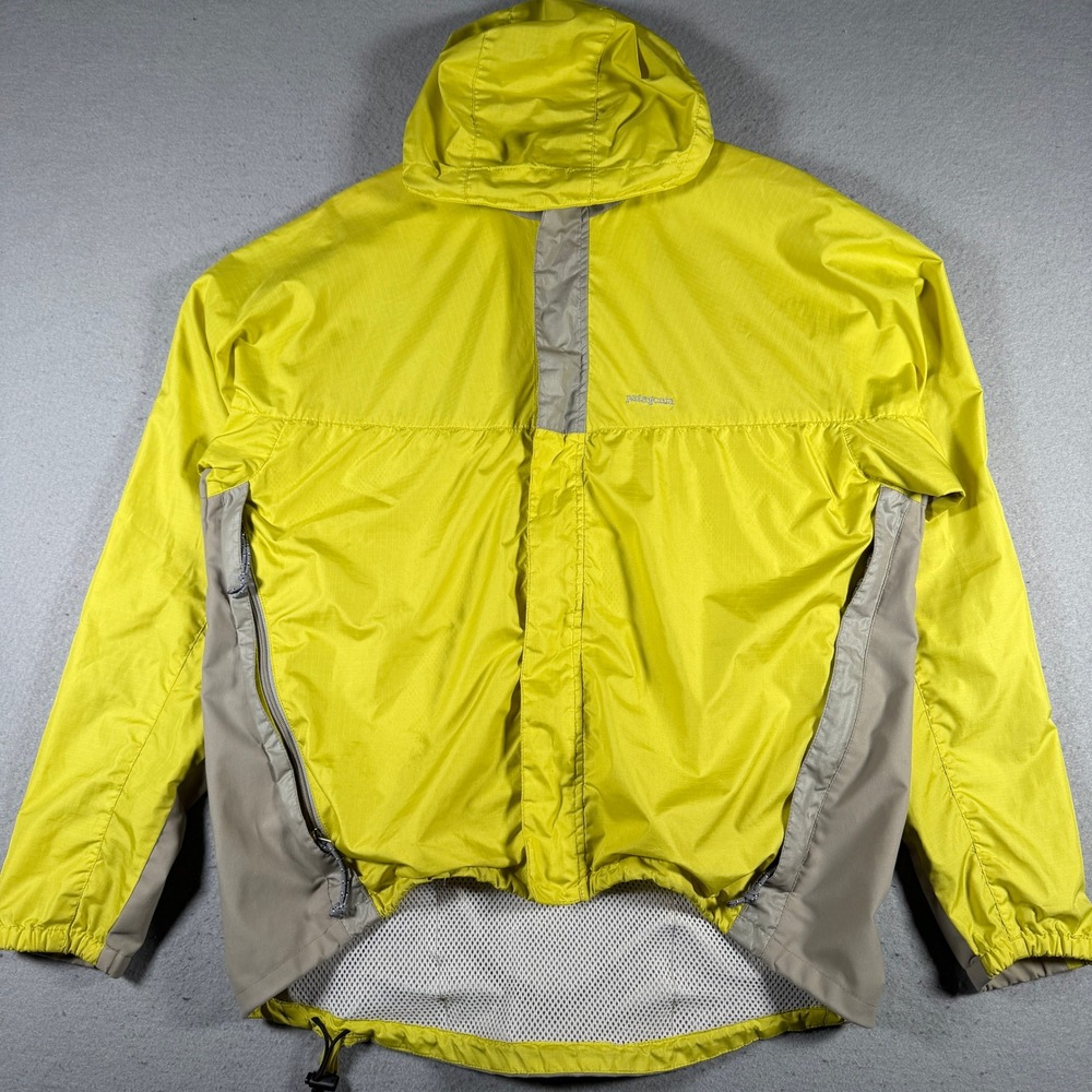 Patagonia Mens Yellow Grey Hooded Windbreaker Ripstop Jacket Large 24351 F01